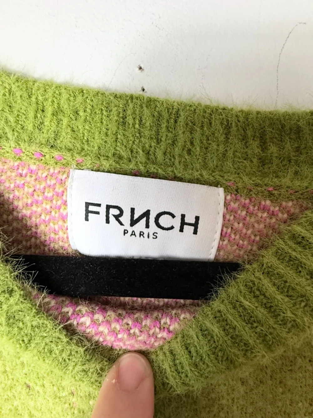 FRNCH Paris Ulyssia Floral Sweater in olive green Size Medium (M) - Picture 3 of 5